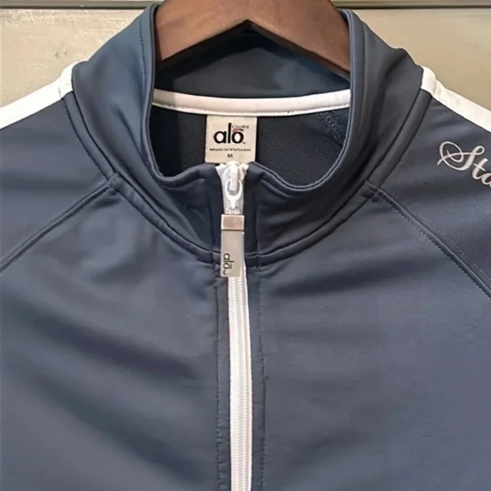 ALO Yoga Cool Fit Full Zip Jacket The Stanley Hotel Gray White Size Medium